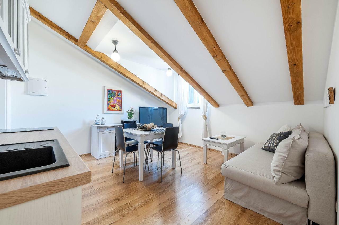 Apartments Rialto Gallery シベニク エクステリア 写真