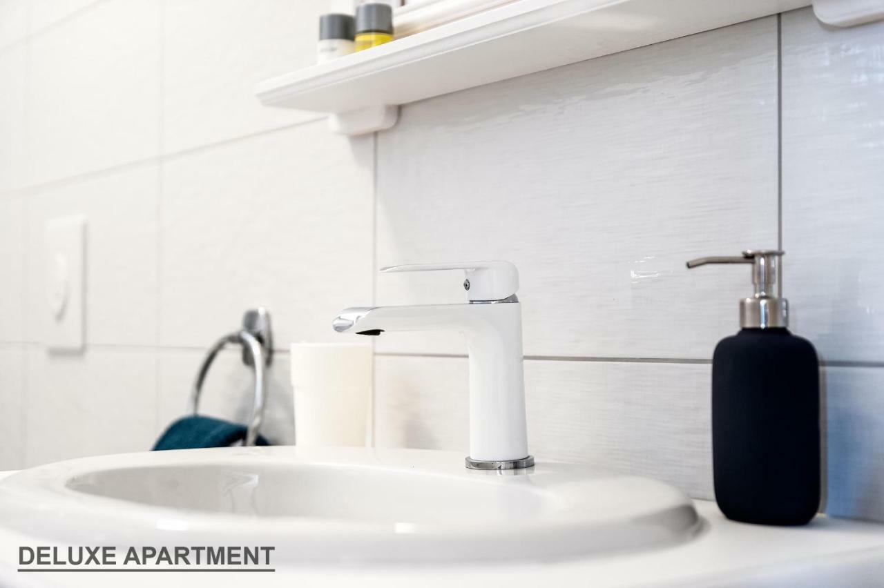 Apartments Rialto Gallery シベニク エクステリア 写真